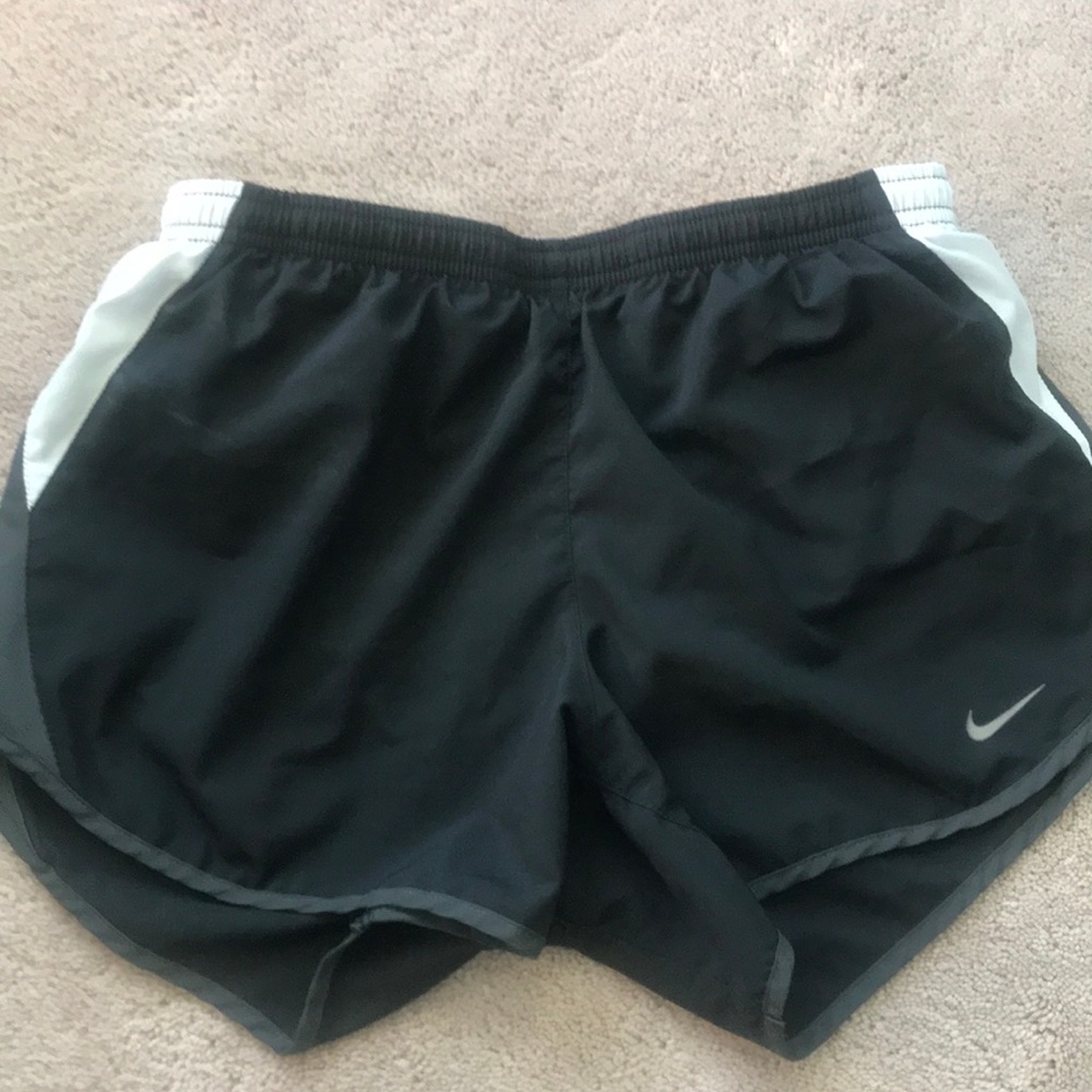 Nike women’s running shorts